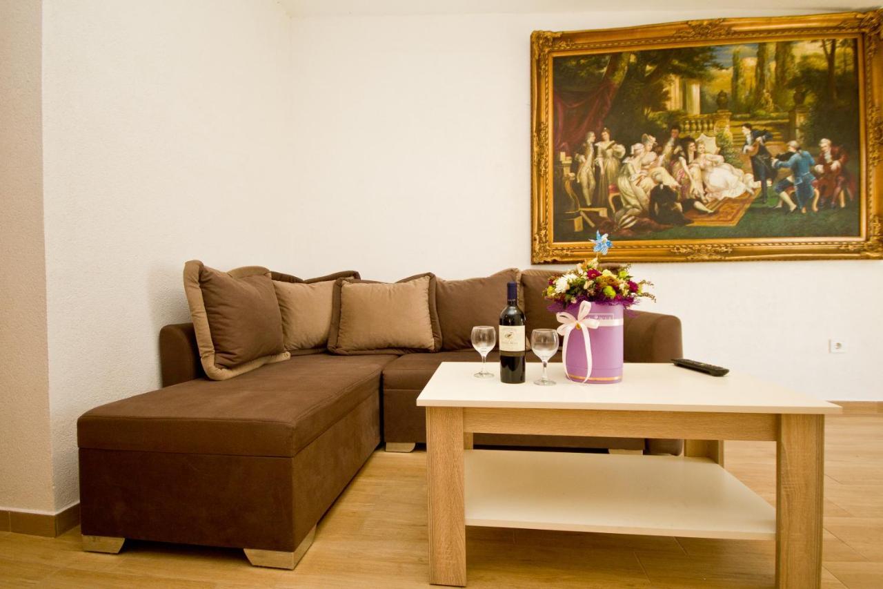 Apartmani Vukcevic Bar Buitenkant foto